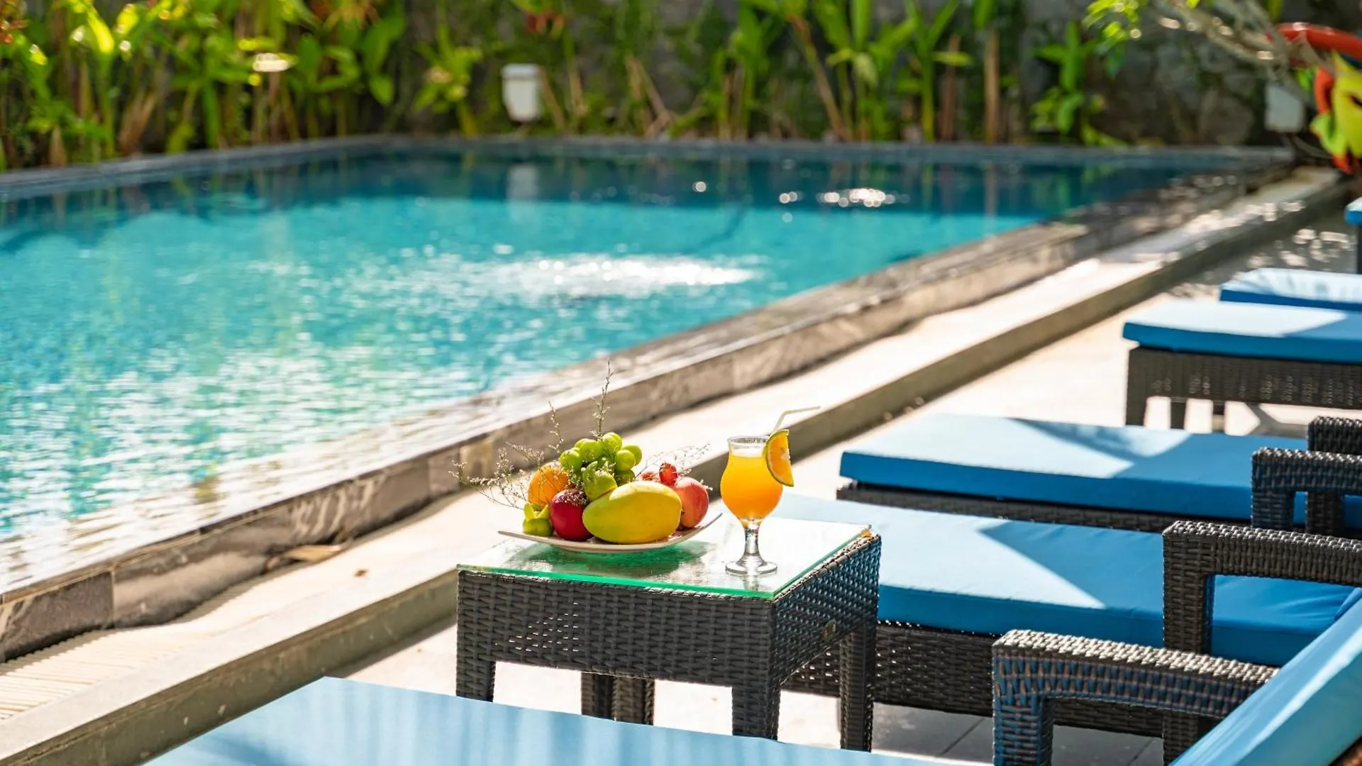 Jm Hoi An Beach Hotel - Free Shuttle Car To Old Town 4*,